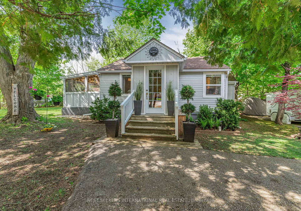 900-clifton-boulevard-innisfil-ontario-n12162150
