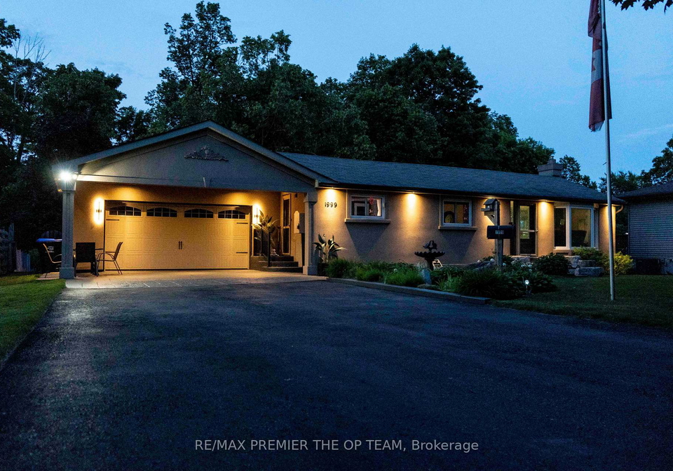 1999-mountbatten-avenue-innisfil-ontario-n12163489