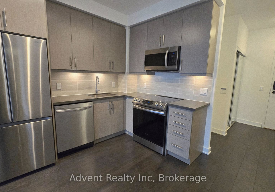 105-oneida-crescent-richmond-hill-ontario-n12164387