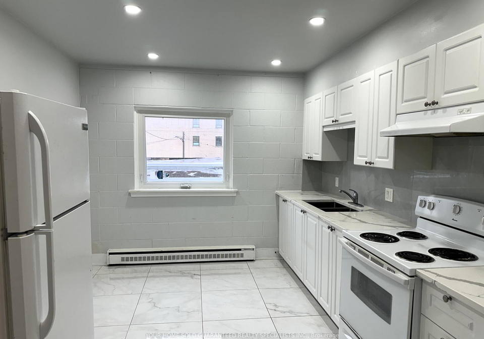 10-mosley-street-aurora-ontario-n12164551