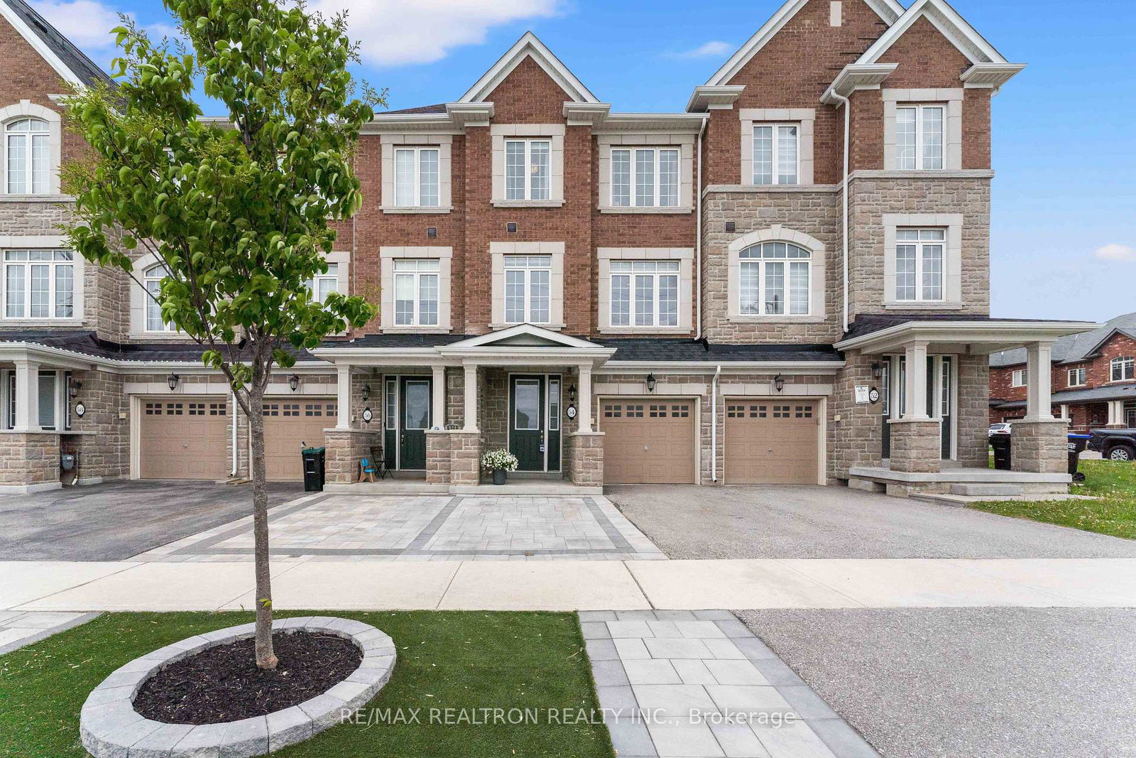 54-selby-crescent-bradford-west-gwillimbury-ontario-n12166133