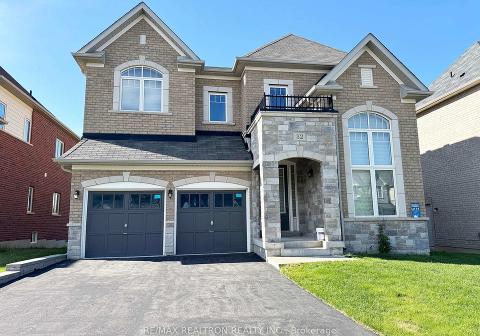 32-drive-pearson-east-gwillimbury-ontario-n12166380