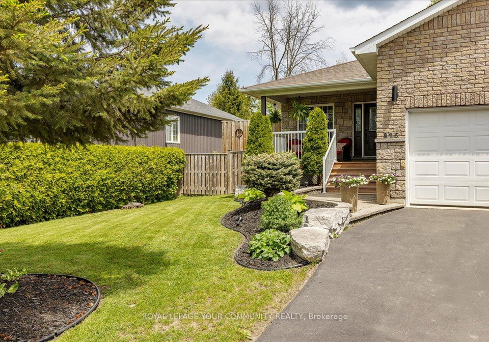 825-elmwood-road-georgina-ontario-n12166429