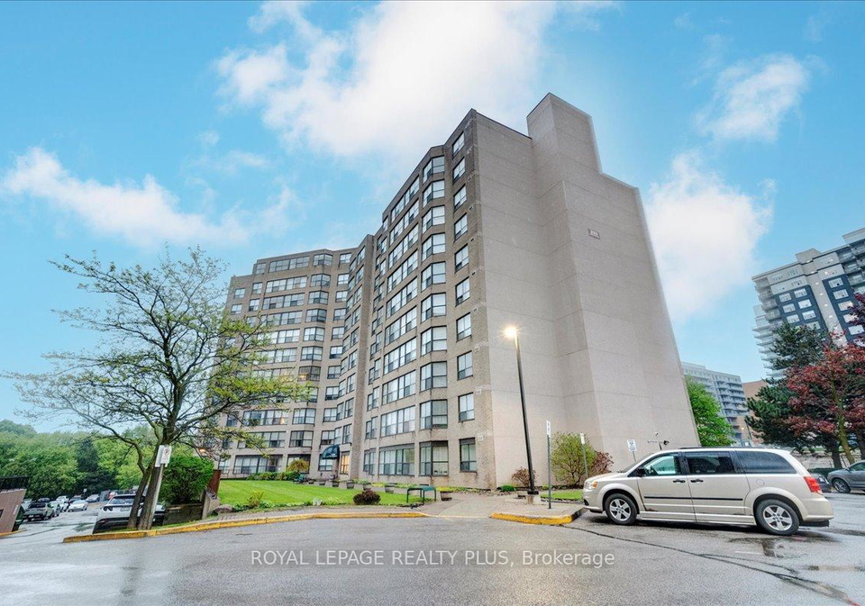 250-davis-drive-newmarket-ontario-n12166892