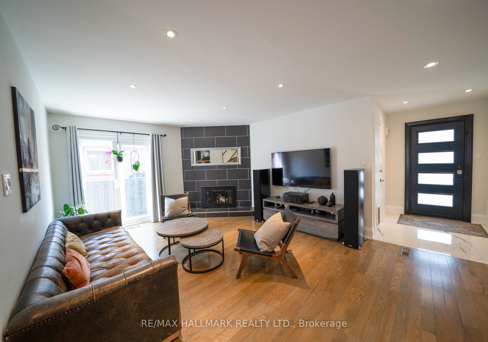 131-batson-drive-aurora-ontario-n12168371