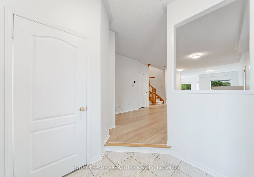 58-colonial-crescent-richmond-hill-ontario-n12168784