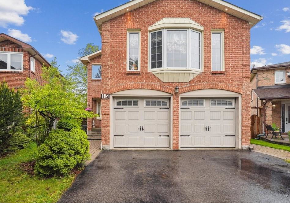 15-versailles-court-richmond-hill-ontario-n12169793