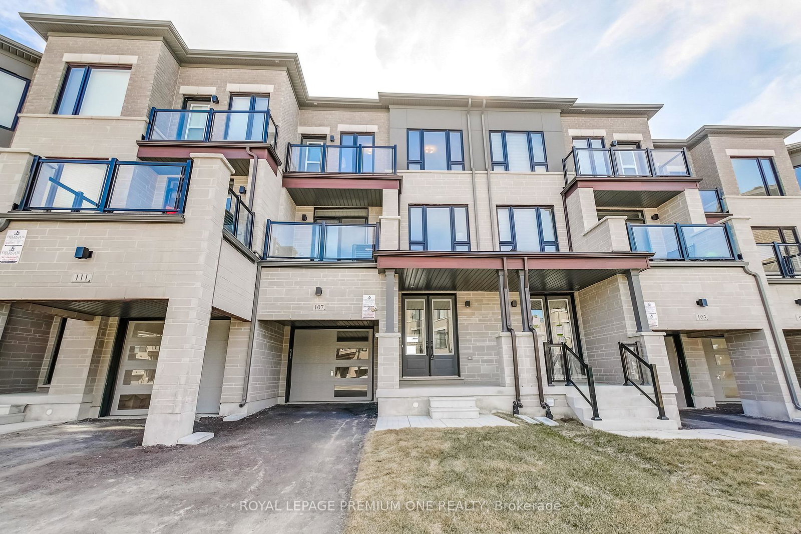 107-tennant-circle-vaughan-ontario-n12170087