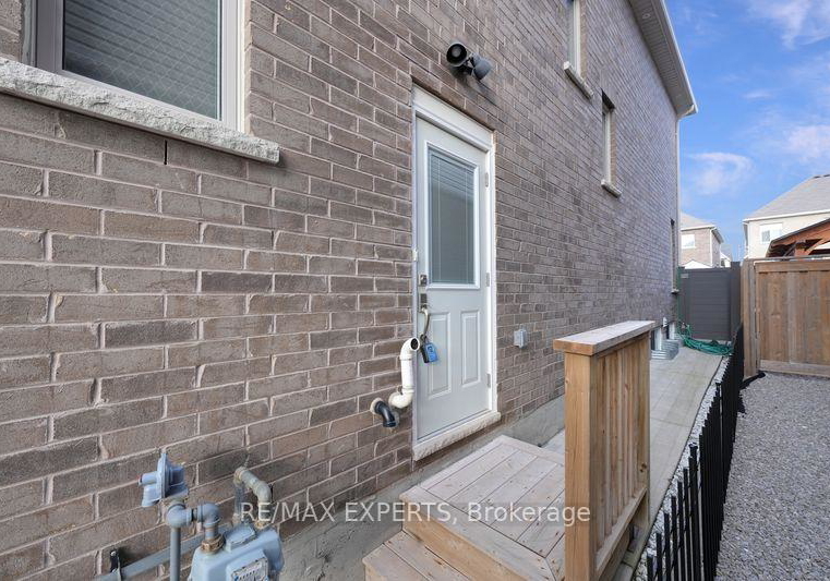 60-jenkins-avenue-new-tecumseth-ontario-n12170333