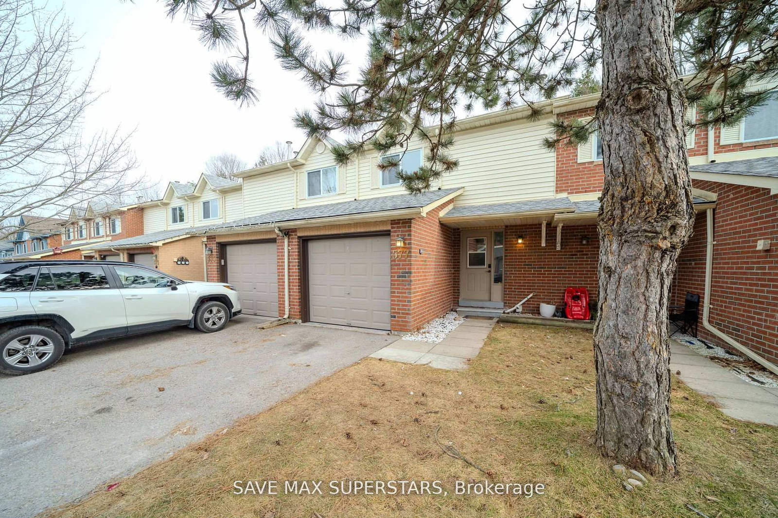 577-jack-giles-circle-newmarket-ontario-n12170496