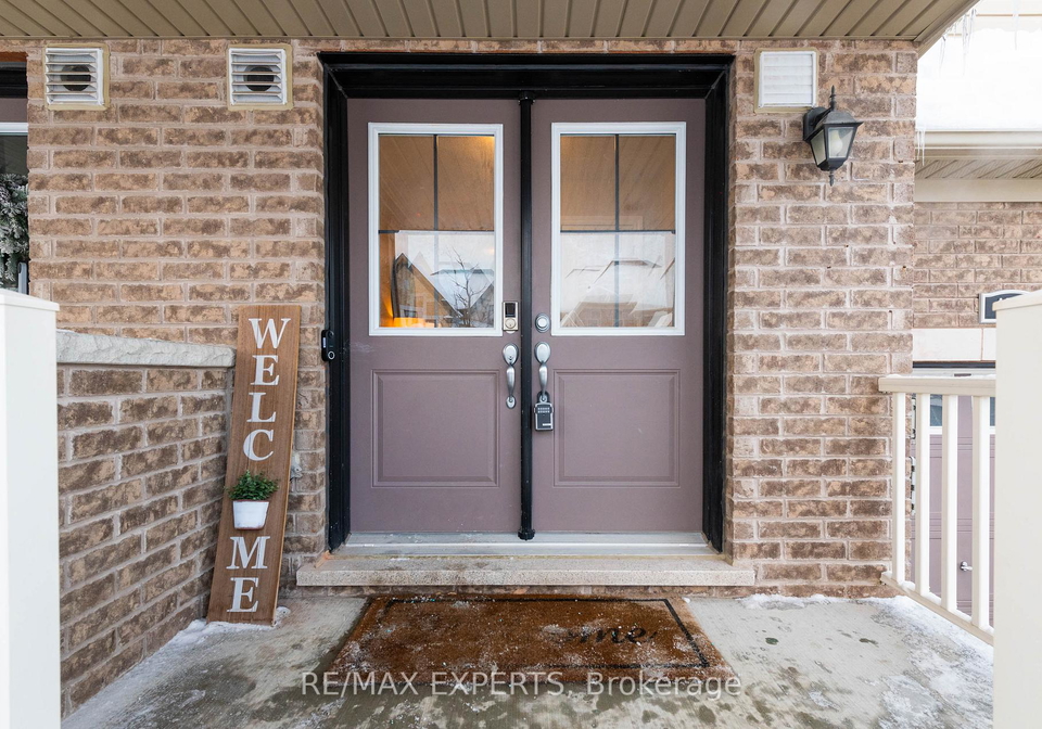 136-alvin-pegg-drive-east-gwillimbury-ontario-n12171654