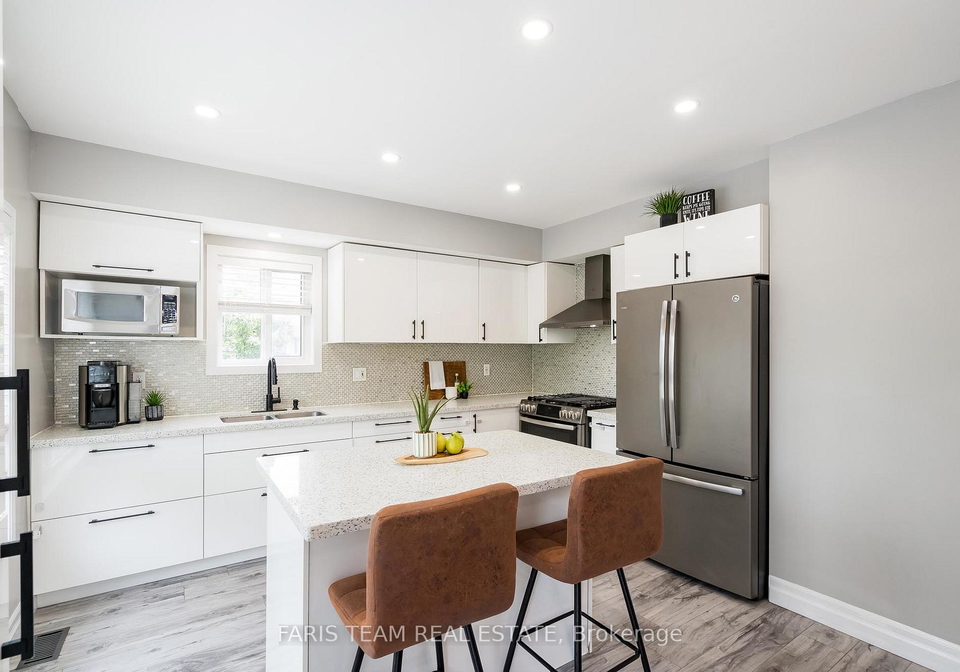 40-truax-crescent-essa-ontario-n12172838