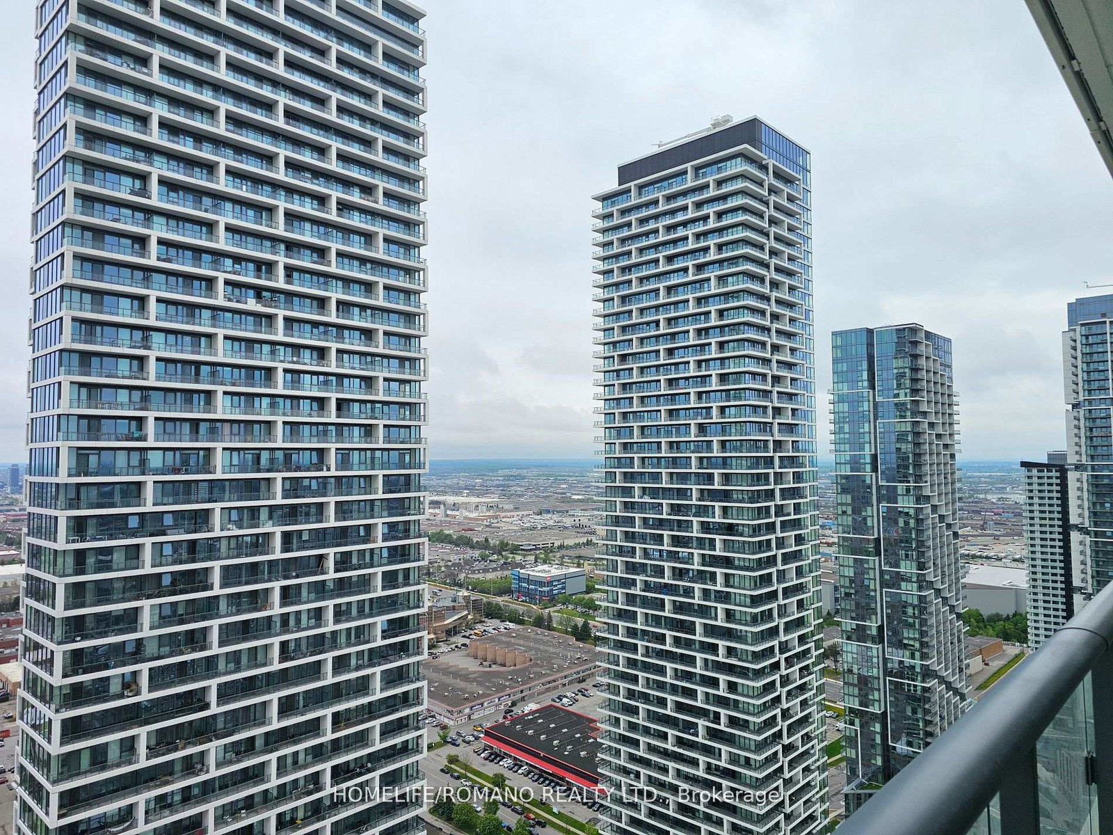 5-buttermill-avenue-vaughan-ontario-n12173895