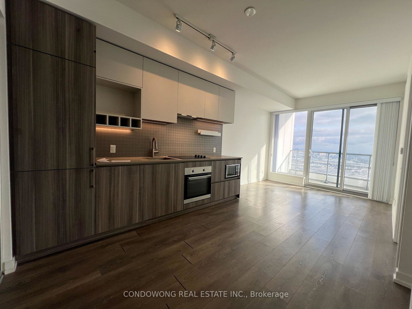 898-portage-parkway-vaughan-ontario-n12174188