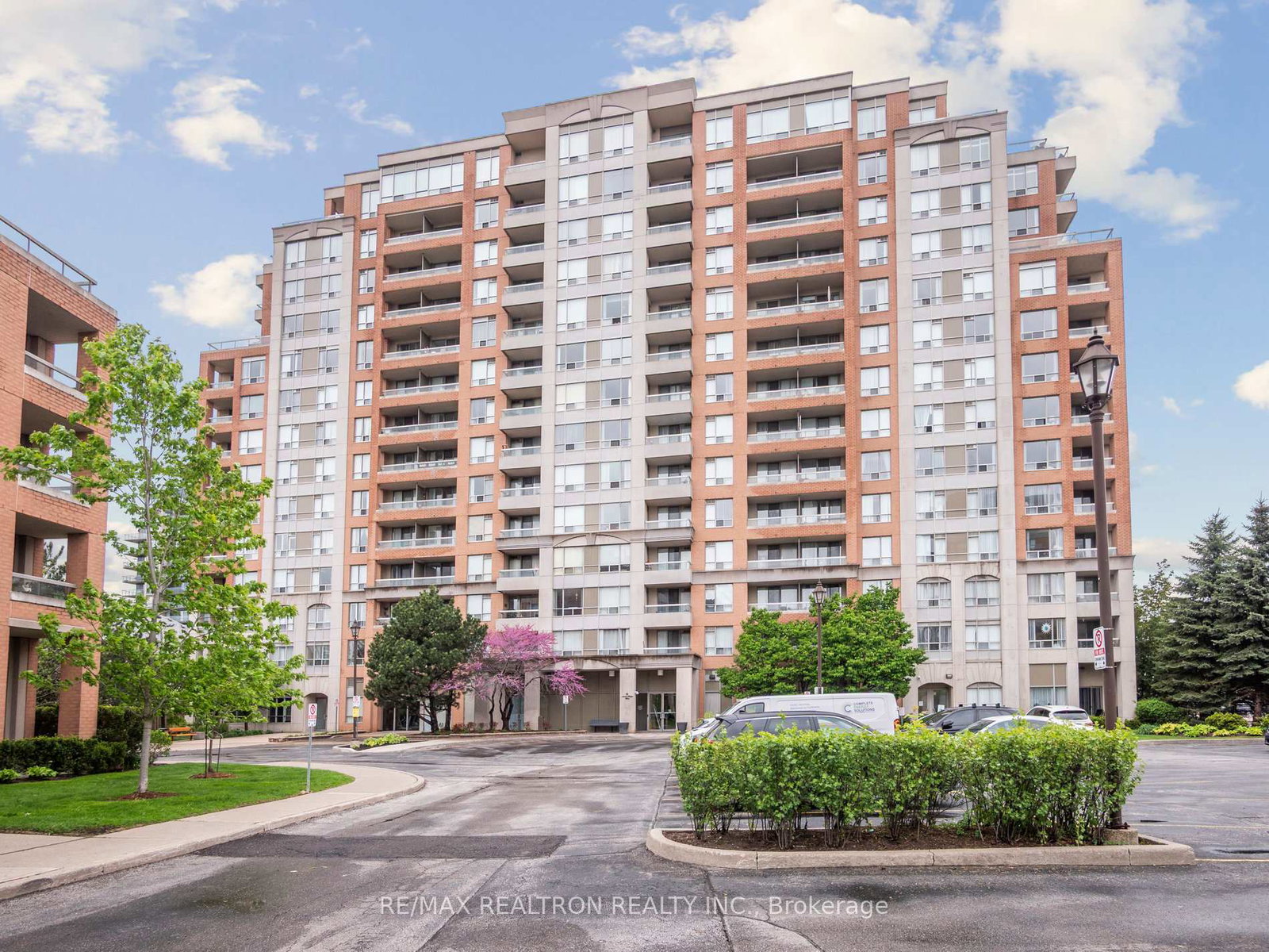 9-northern-hts-drive-richmond-hill-ontario-n12174653
