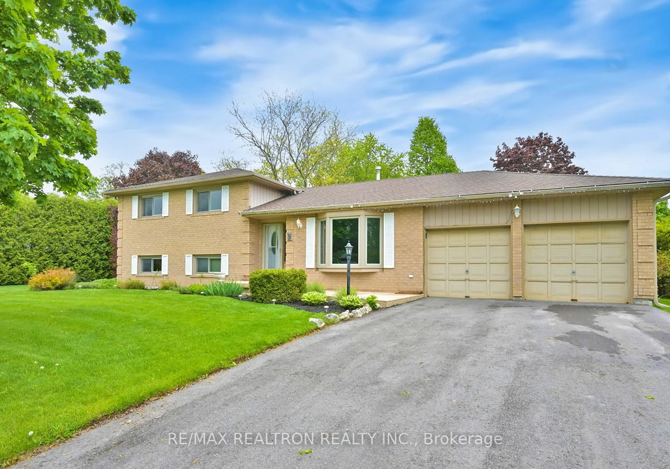 5-toby-court-east-gwillimbury-ontario-n12175310
