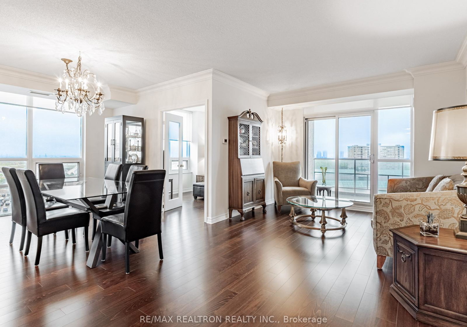 88-promenade-circle-vaughan-ontario-n12175486