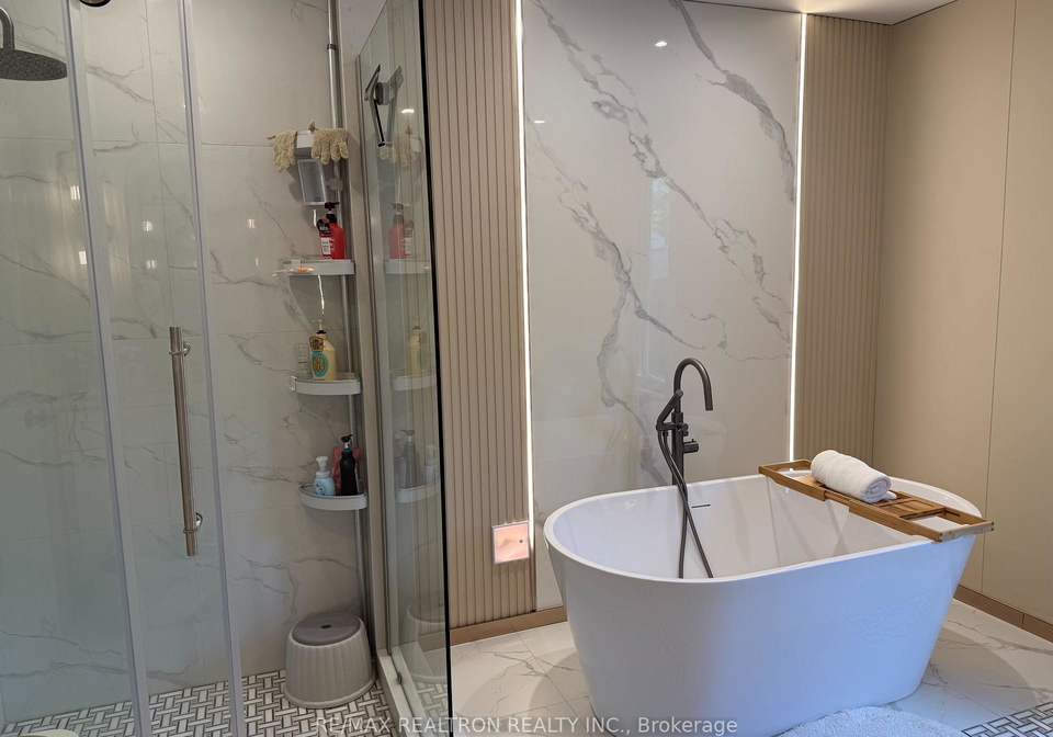1-whitelaw-crescent-markham-ontario-n12176420