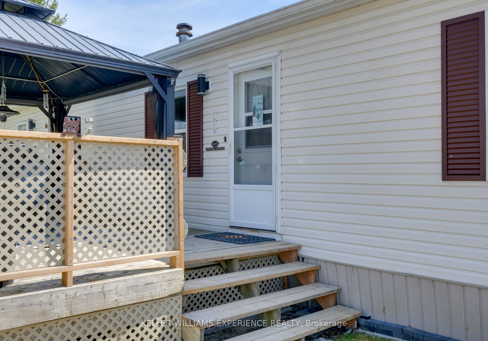 7-shamrock-crescent-essa-ontario-n12176548