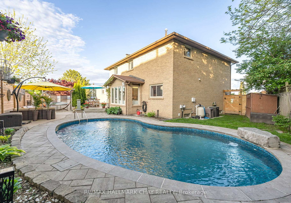 278-durham-court-newmarket-ontario-n12176564