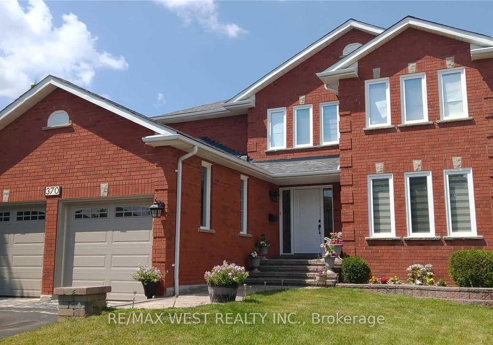 370-savage-road-newmarket-ontario-n12177428