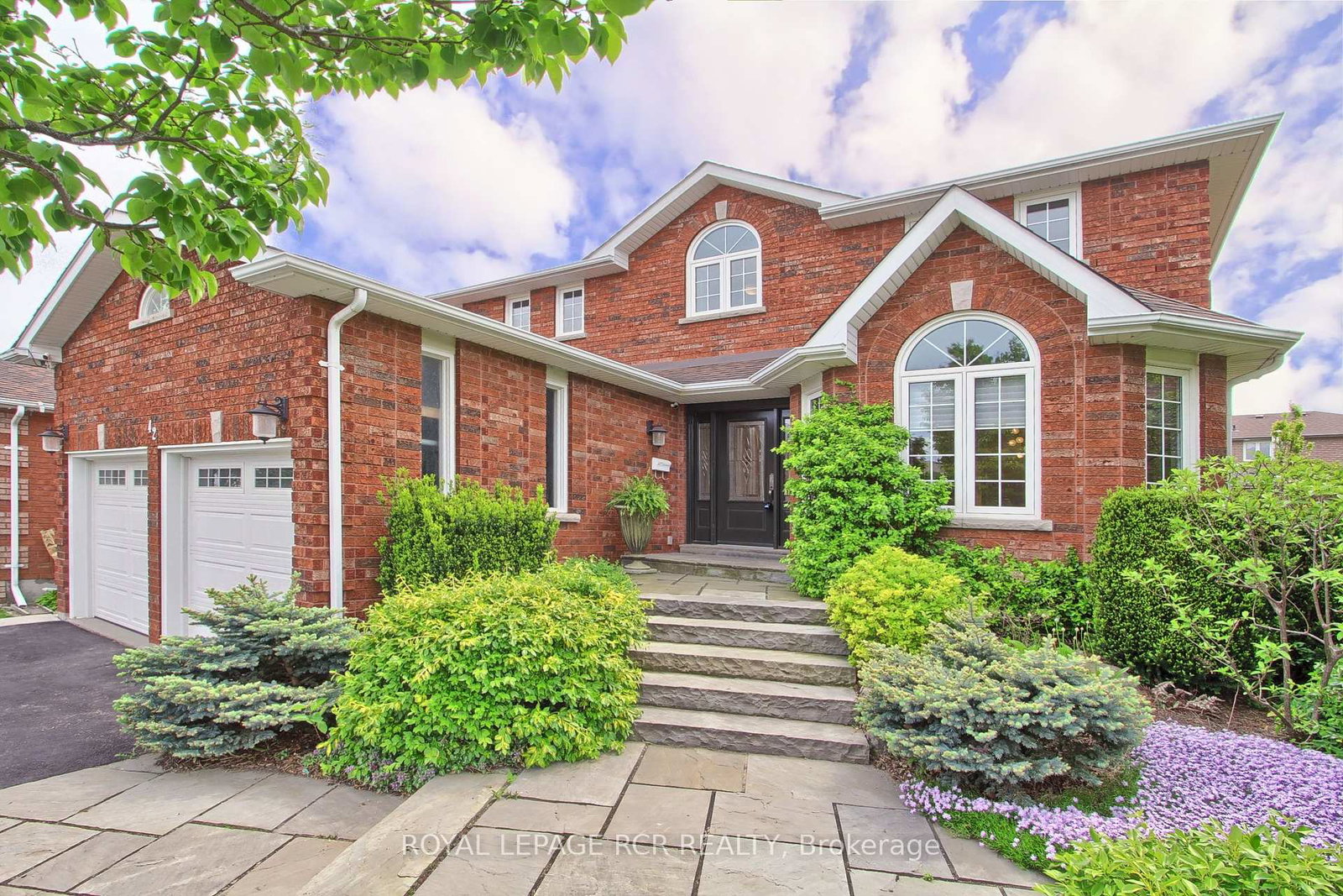 42-depeuter-crescent-bradford-west-gwillimbury-ontario-n12177941