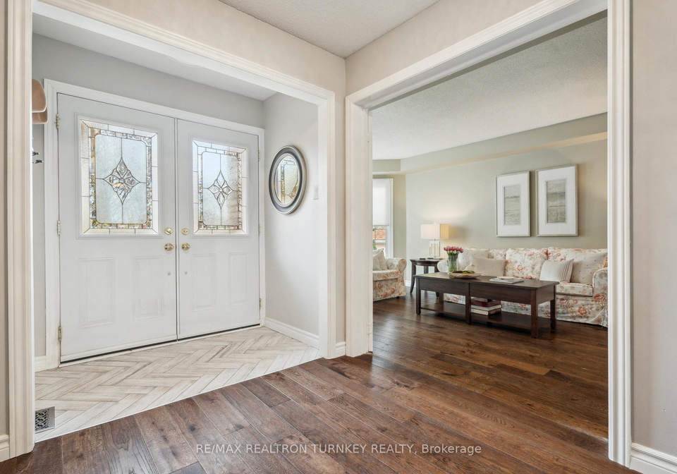 41-goldsmith-crescent-newmarket-ontario-n12178838