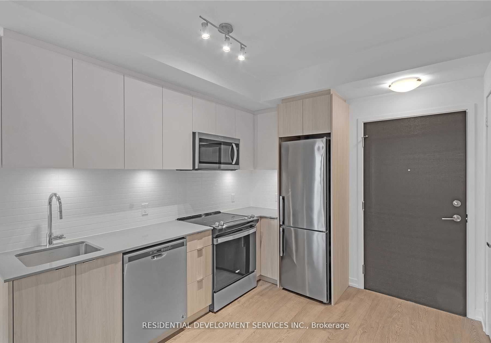 8868-yonge-street-richmond-hill-ontario-n12179146