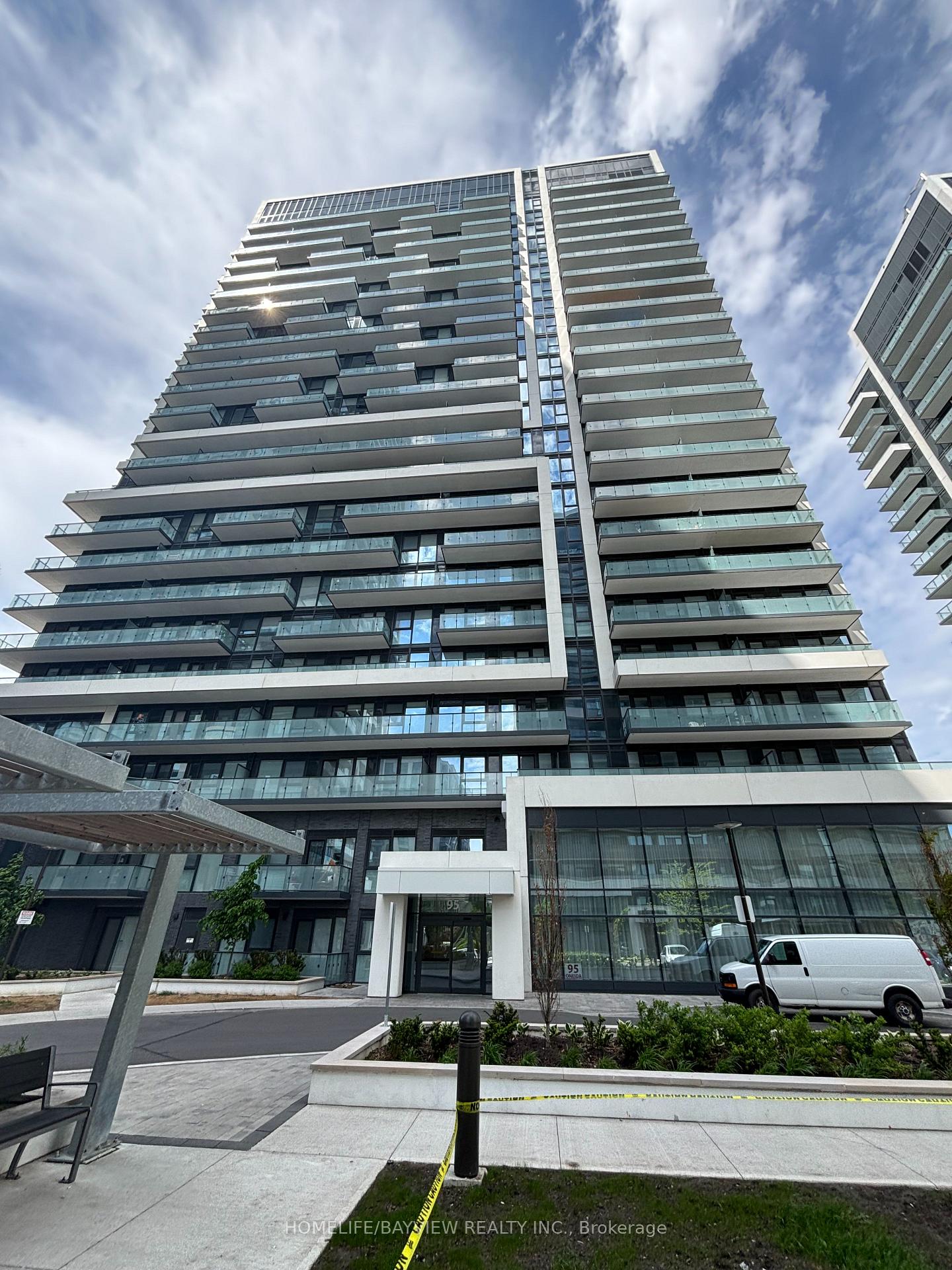95-oneida-crescent-richmond-hill-ontario-n12180603