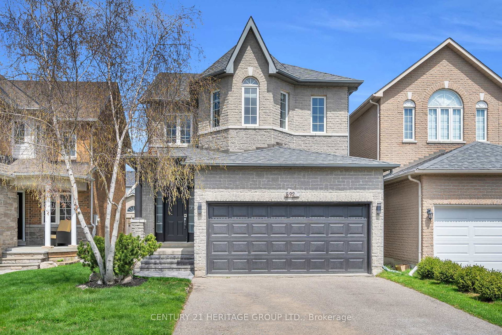 592-heddle-crescent-newmarket-ontario-n12180928