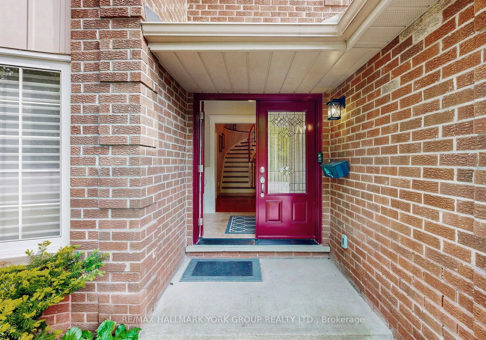 213-kemano-road-aurora-ontario-n12181030