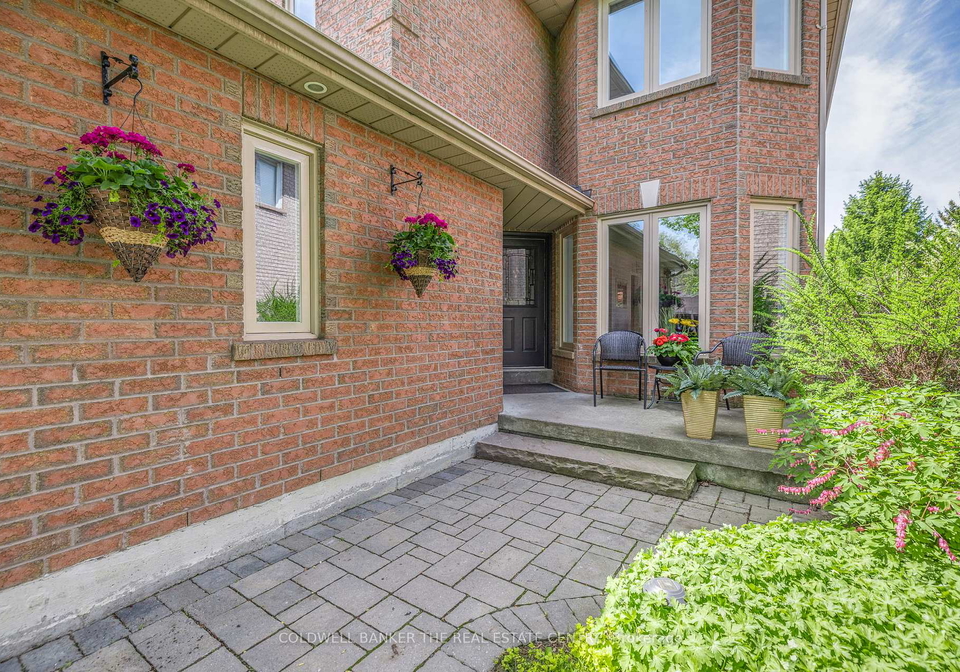 452-flanagan-court-newmarket-ontario-n12181514