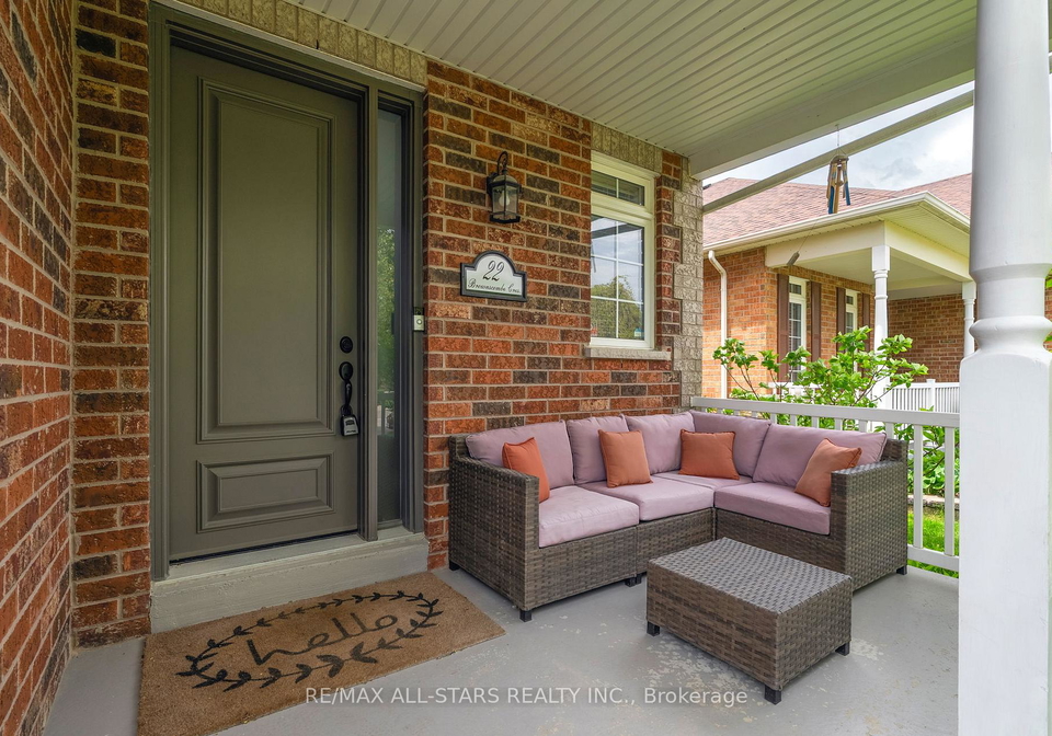 22-brownscombe-crescent-uxbridge-ontario-n12181653