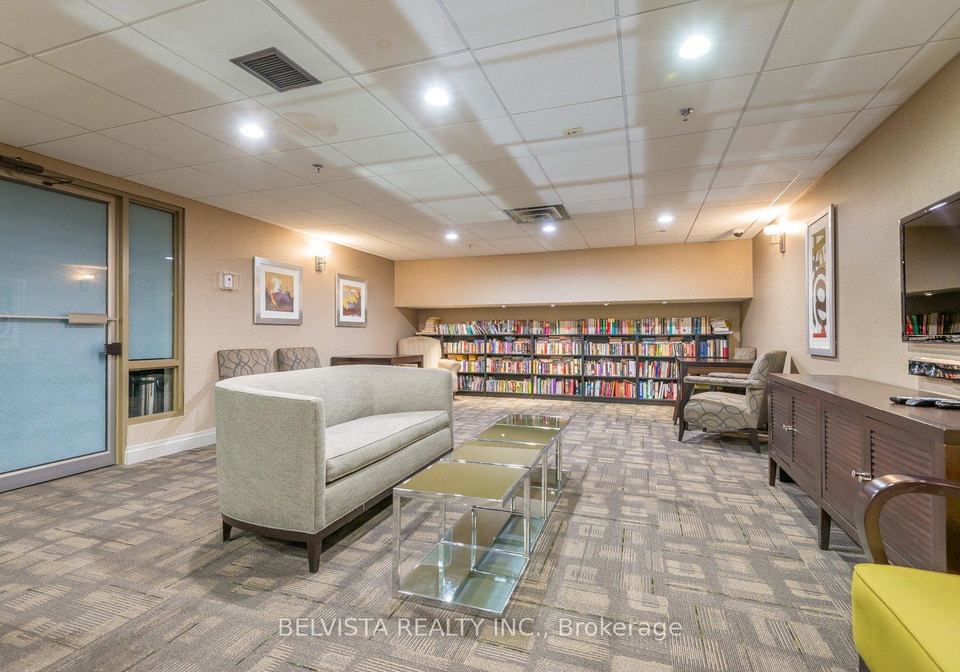 309-major-mackenzie-drive-e-richmond-hill-ontario-n12181893