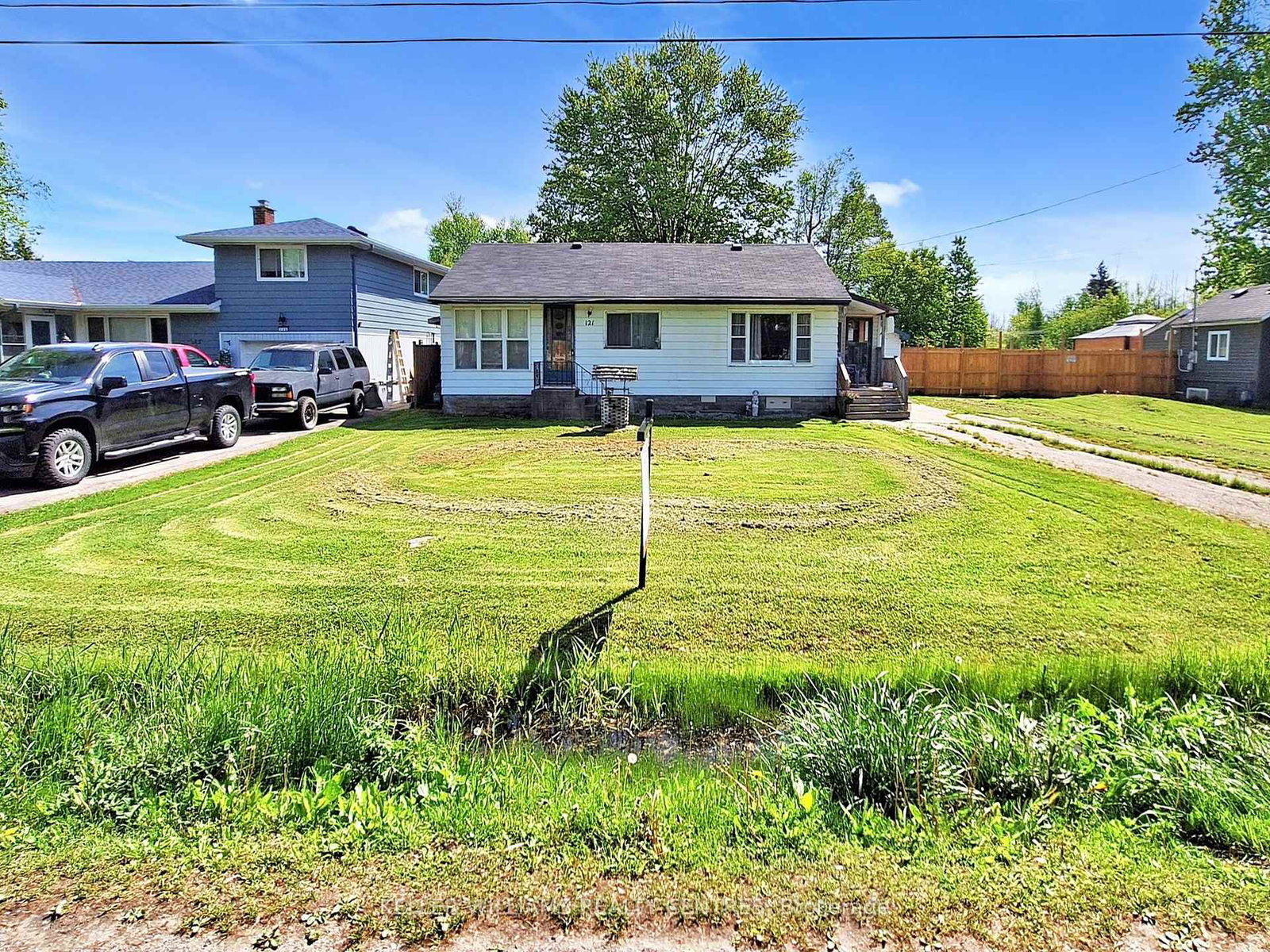 121-sunkist-road-georgina-ontario-n12182018