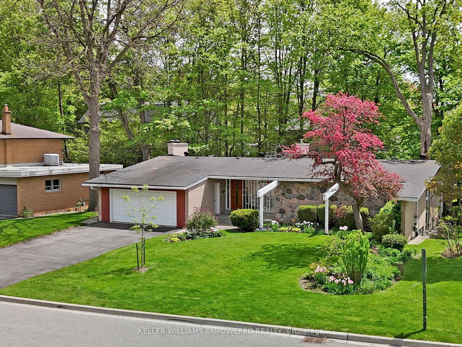 5-pinevale-road-markham-ontario-n12182057