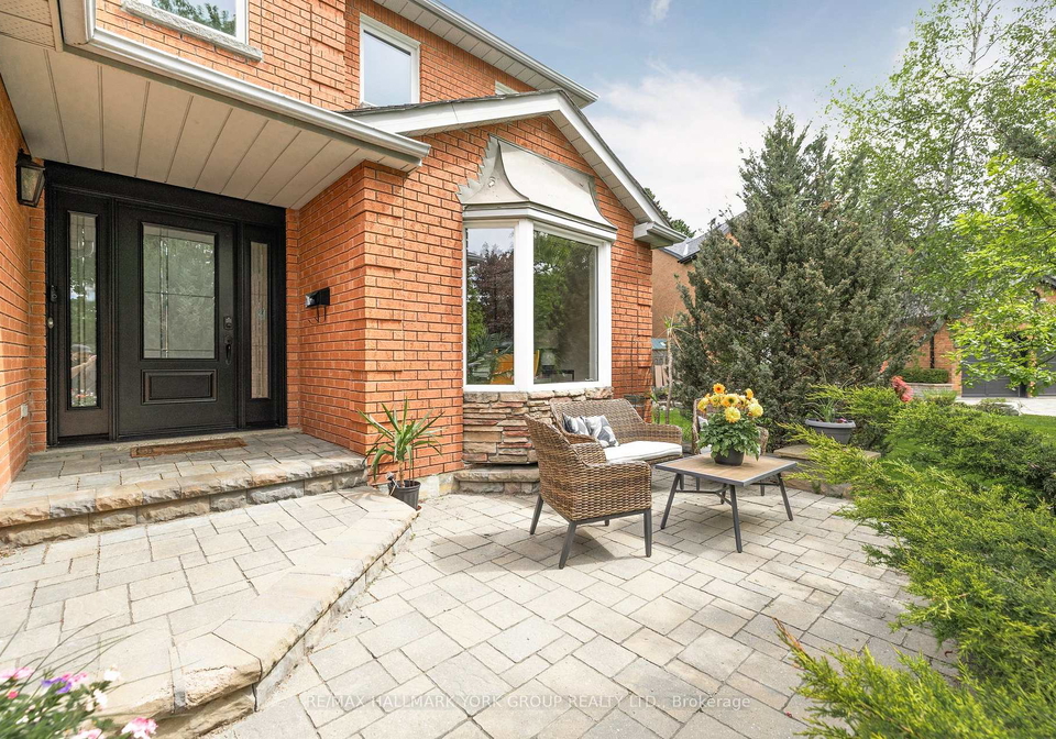 295-binns-avenue-newmarket-ontario-n12182430