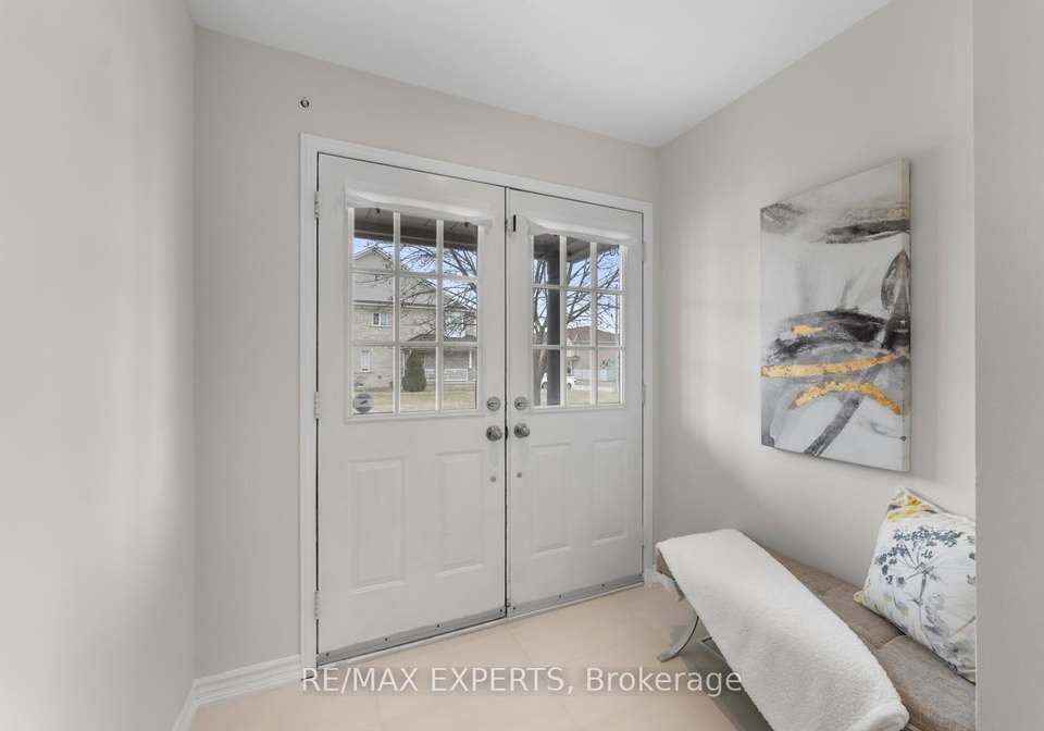 40-benjamin-hood-crescent-vaughan-ontario-n12182630