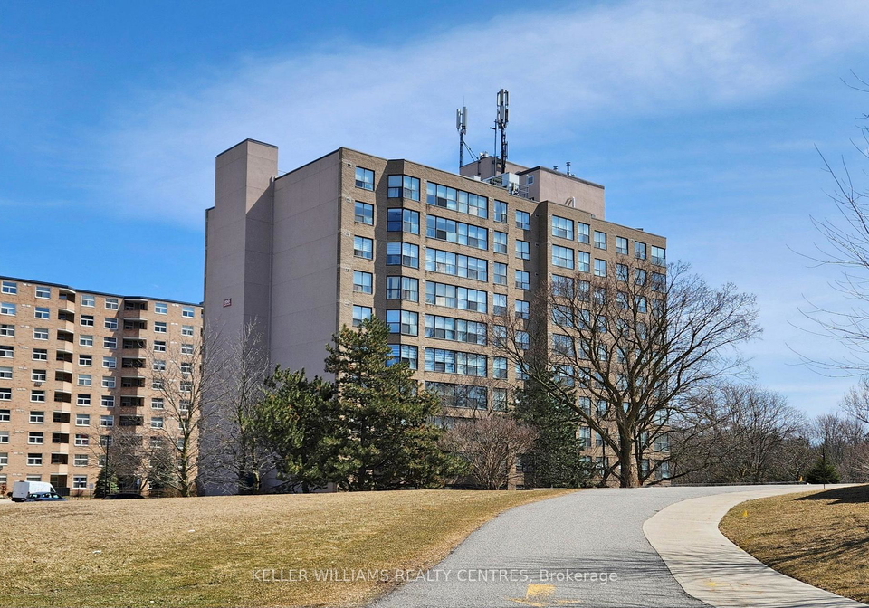 250-davis-drive-newmarket-ontario-n12182757