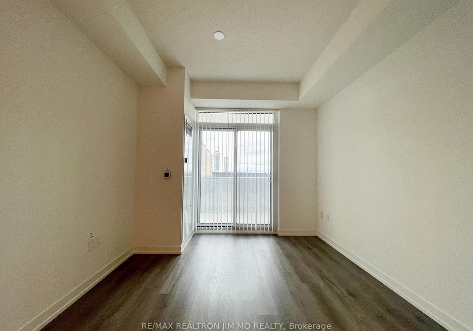 28-interchange-way-vaughan-ontario-n12183298