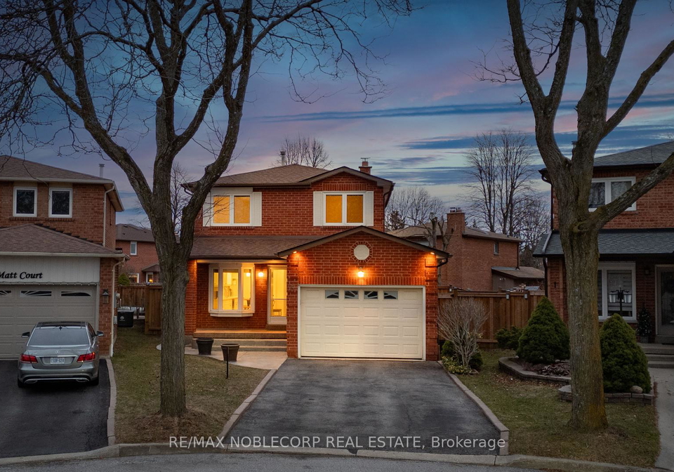 5-matt-court-vaughan-ontario-n12184018
