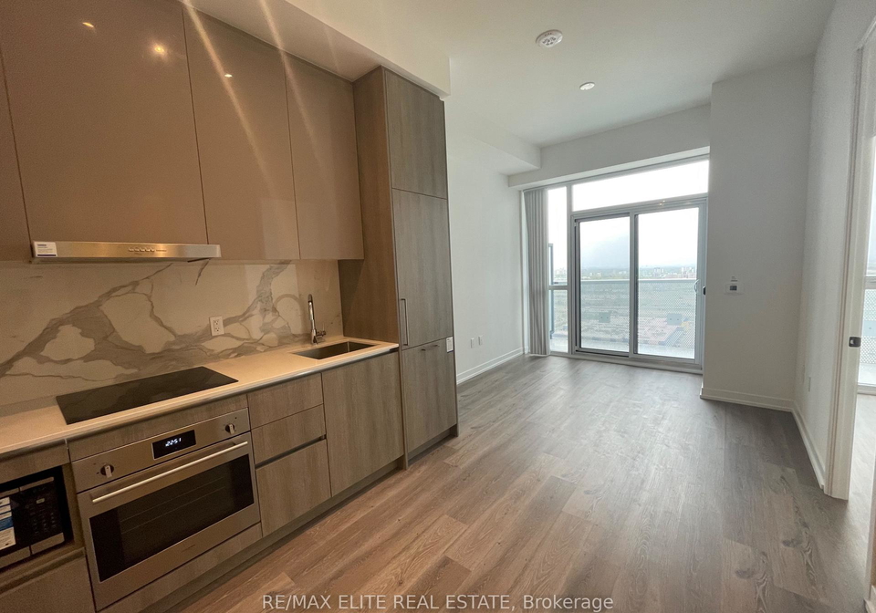 225-commerce-street-vaughan-ontario-n12185648