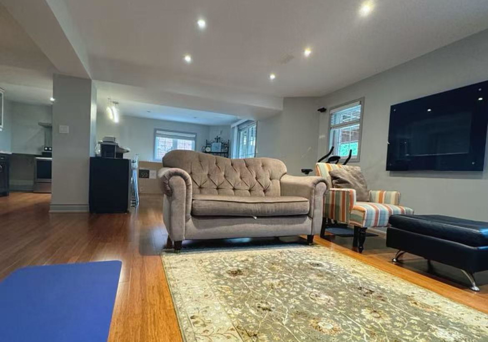 lower-5-richvalley-crescent-richmond-hill-ontario-n12186310