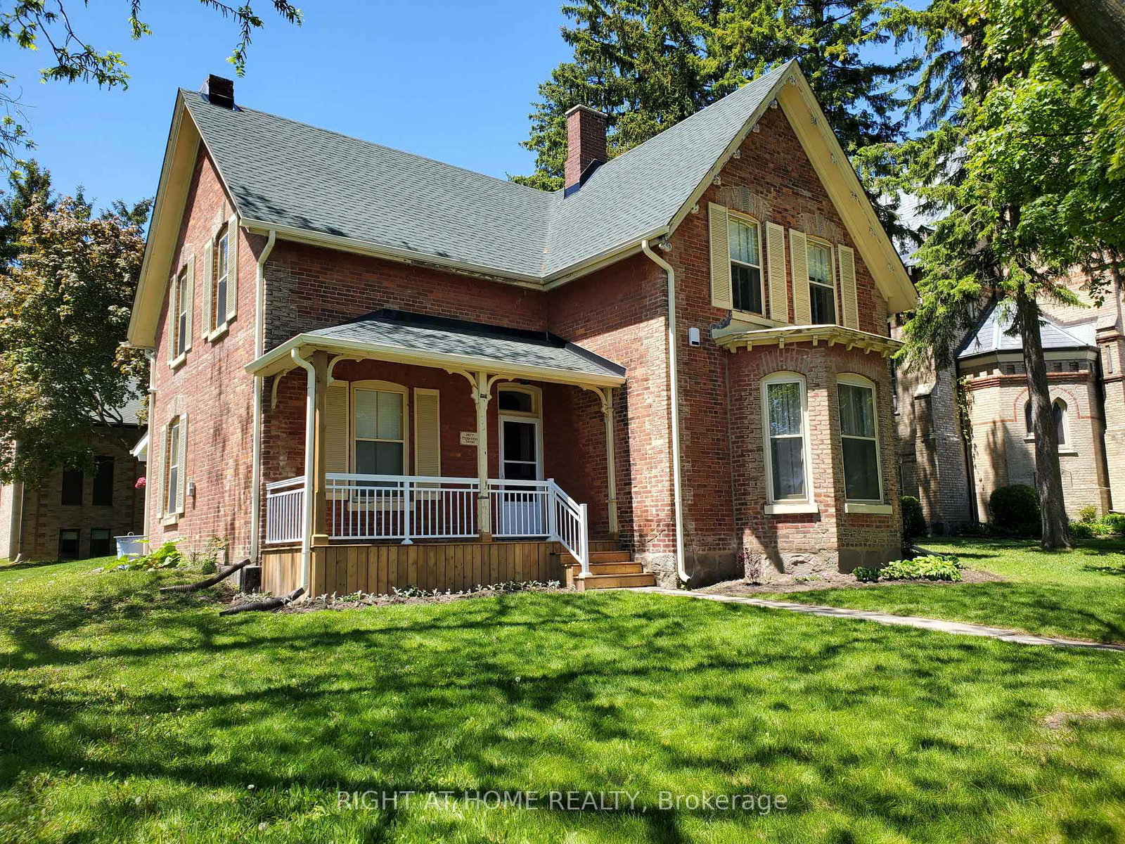 10058-yonge-street-richmond-hill-ontario-n12187207