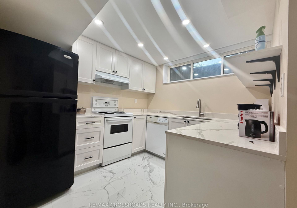364-bent-crescent-richmond-hill-ontario-n12187490