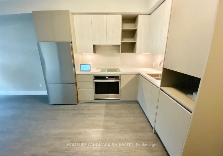 398-highway-7-e-richmond-hill-ontario-n12187698