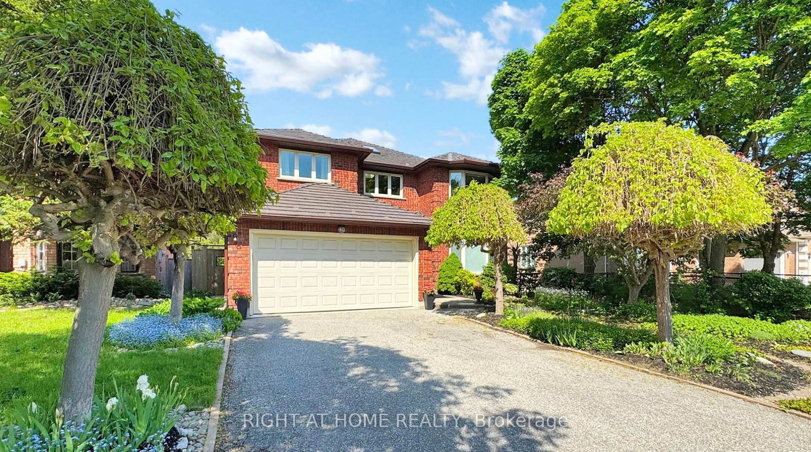 40-castleridge-drive-richmond-hill-ontario-n12187995