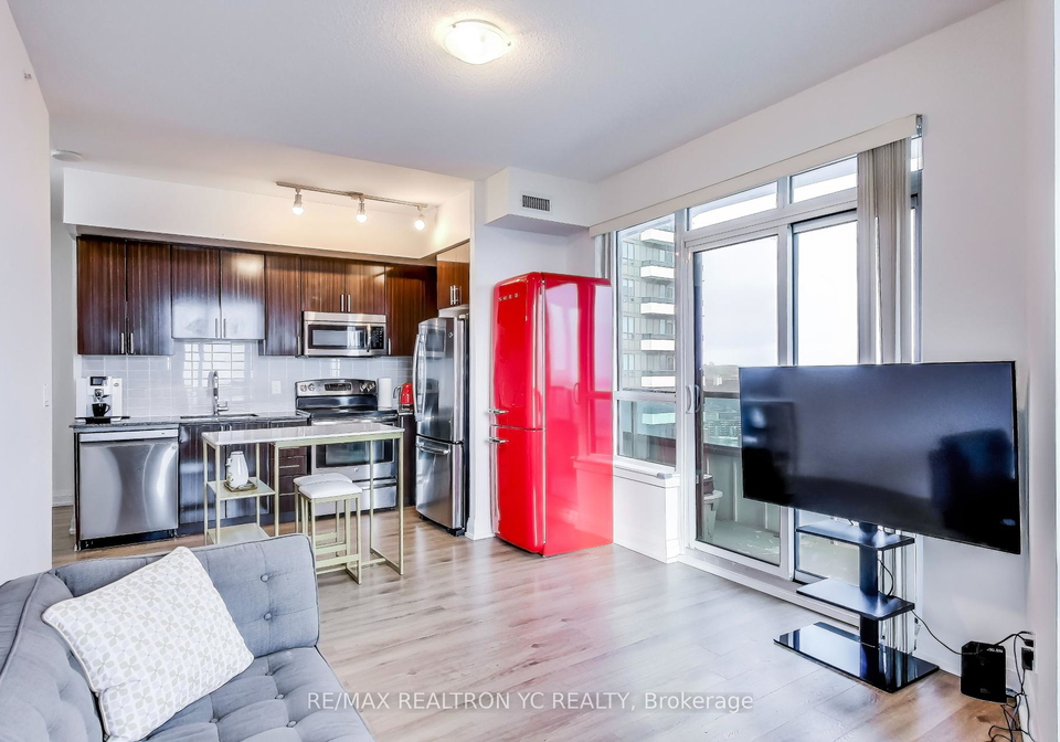 7161-yonge-street-markham-ontario-n12189112
