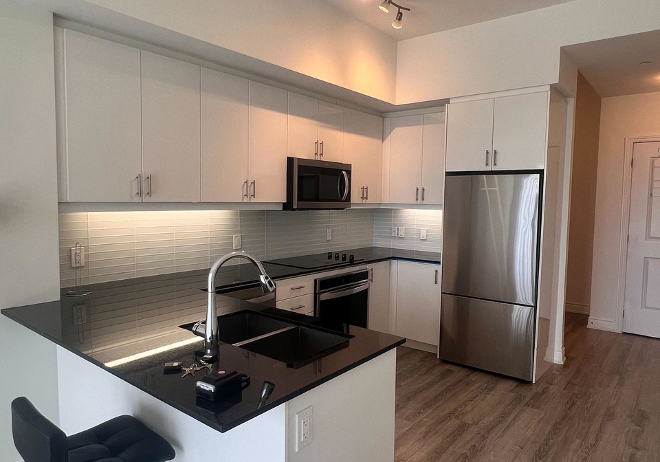 9618-yonge-street-richmond-hill-ontario-n12189872