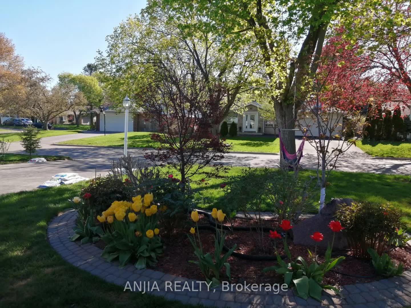 4-southdale-drive-markham-ontario-n12191265